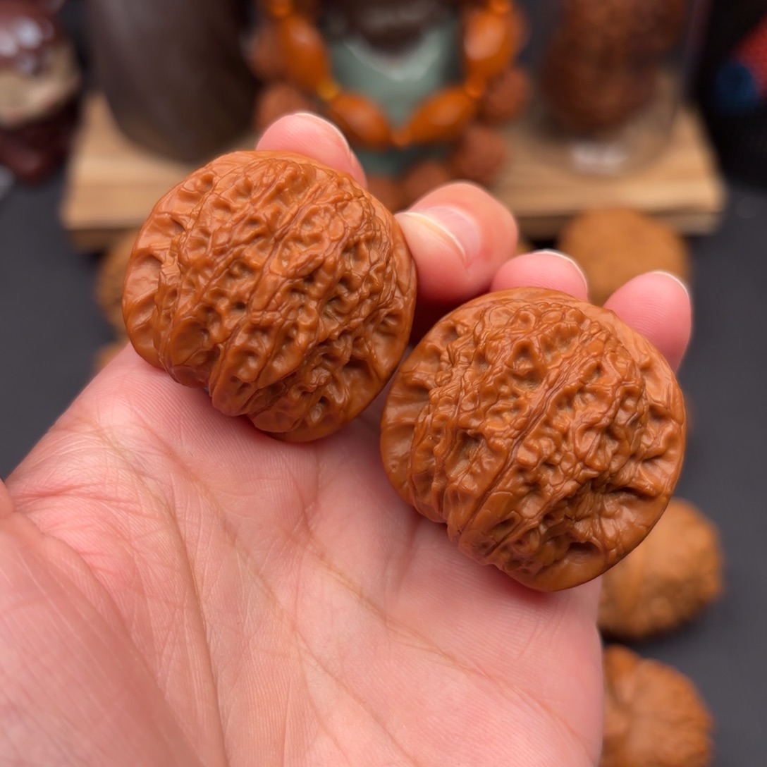 文玩核桃把件血麒麟37