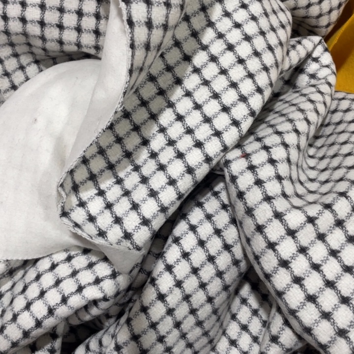 2米自由泳比赛在北京街头