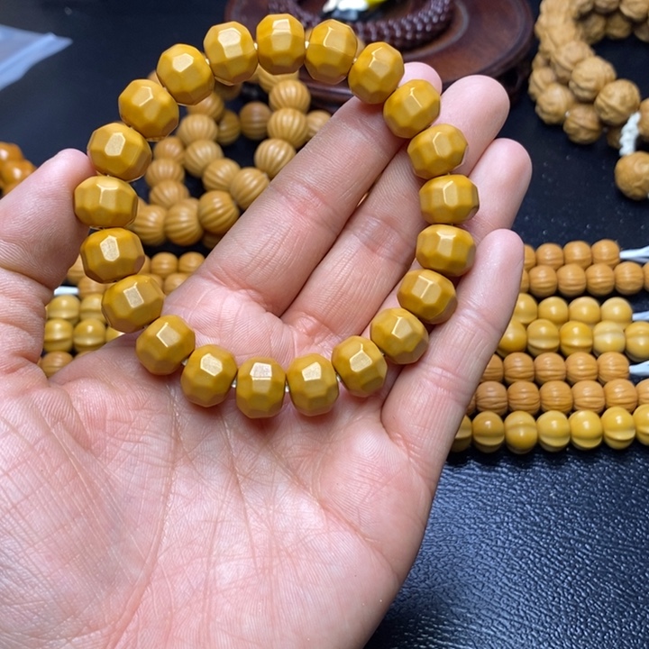 猴头核桃手串猴头