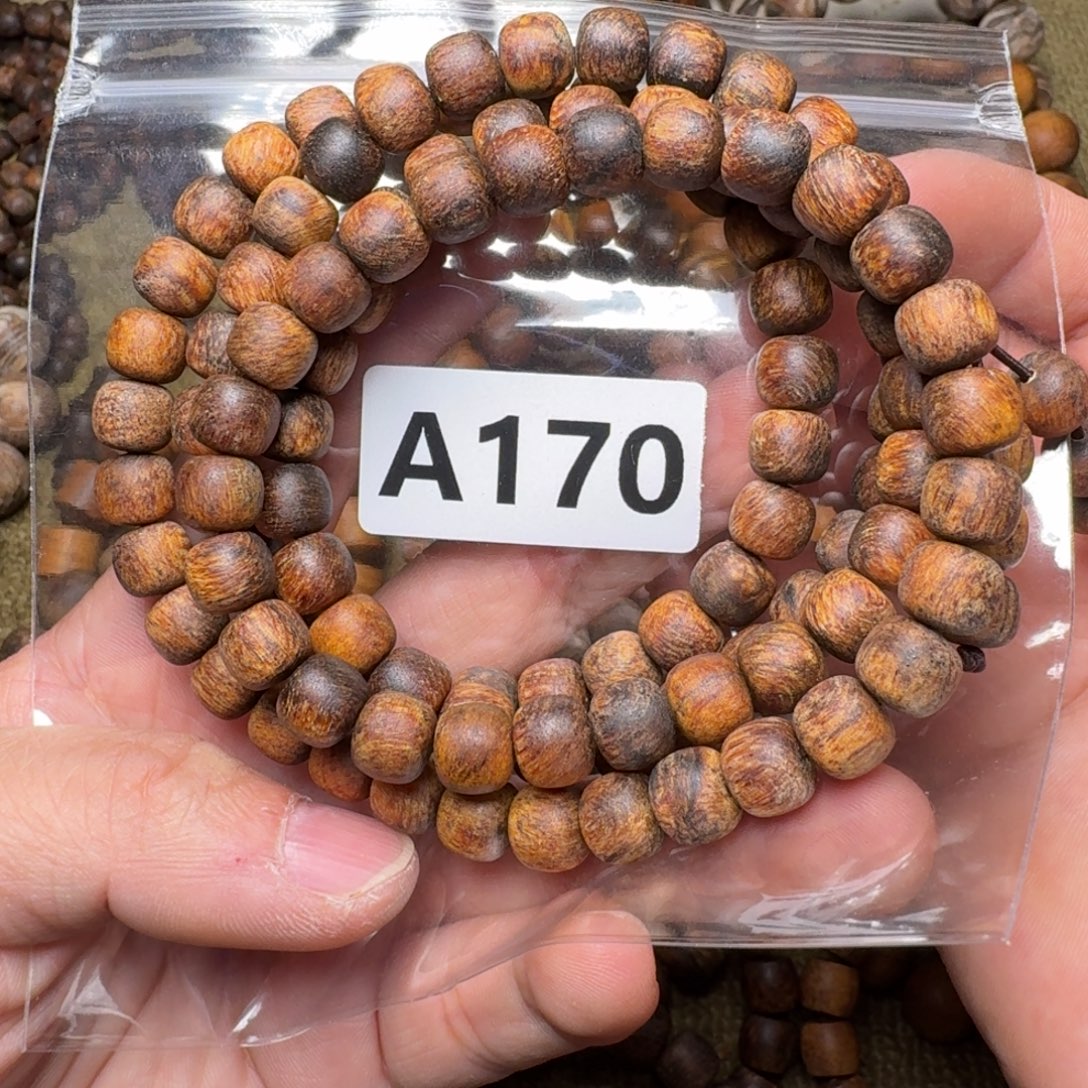 L***Y手串/手链贡木170印贡8/9-108