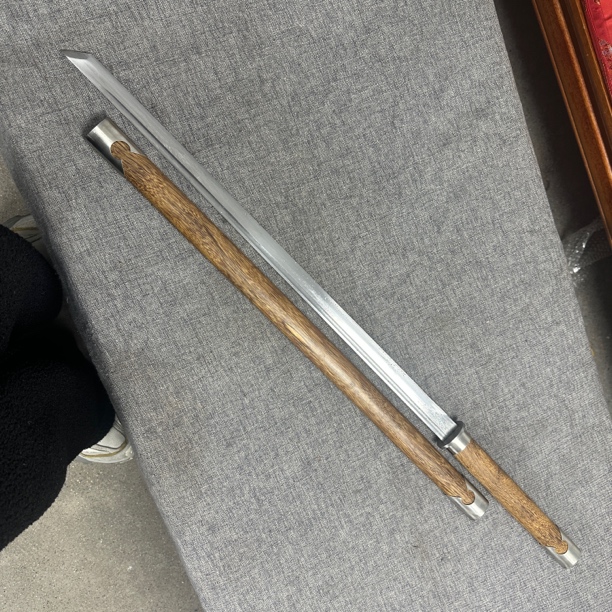 753 龙泉昊天宝剑一体刀剑花梨木高猛钢铁装刀具防身冷兵器未开刃