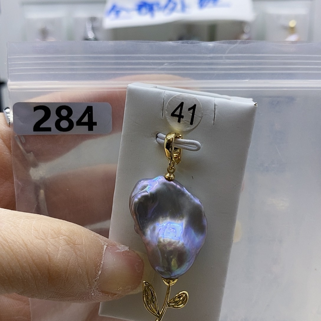 颈饰合金淡水珍珠