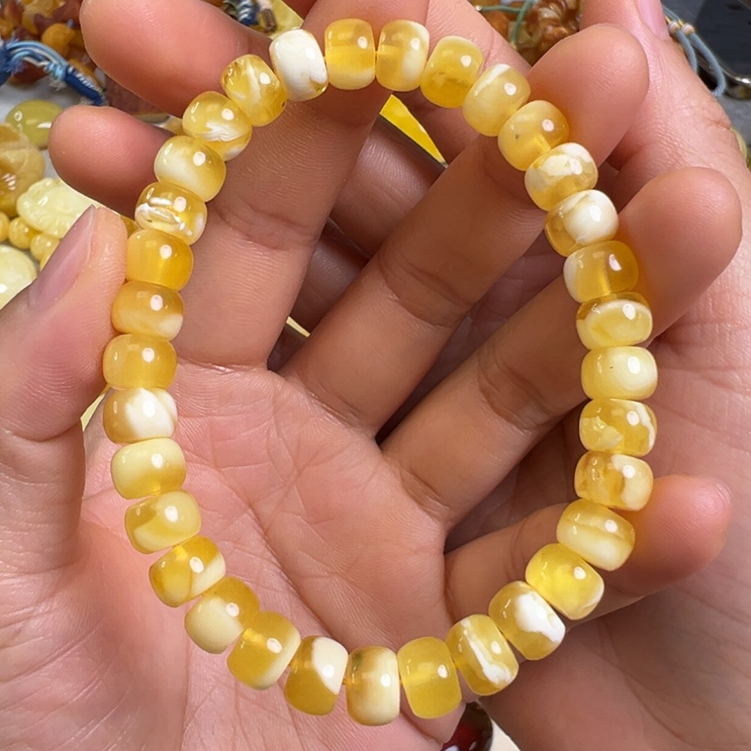 未镶嵌蜜蜡裸石蜜蜡