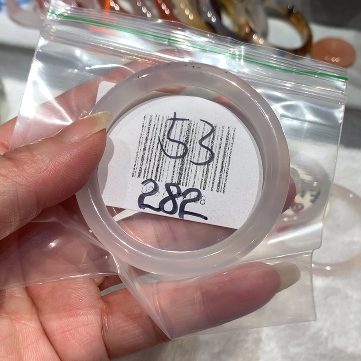 玛瑙/玉髓手镯未镶嵌53