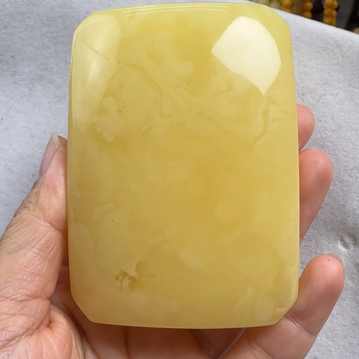 蜜蜡珠宝奇石未镶嵌