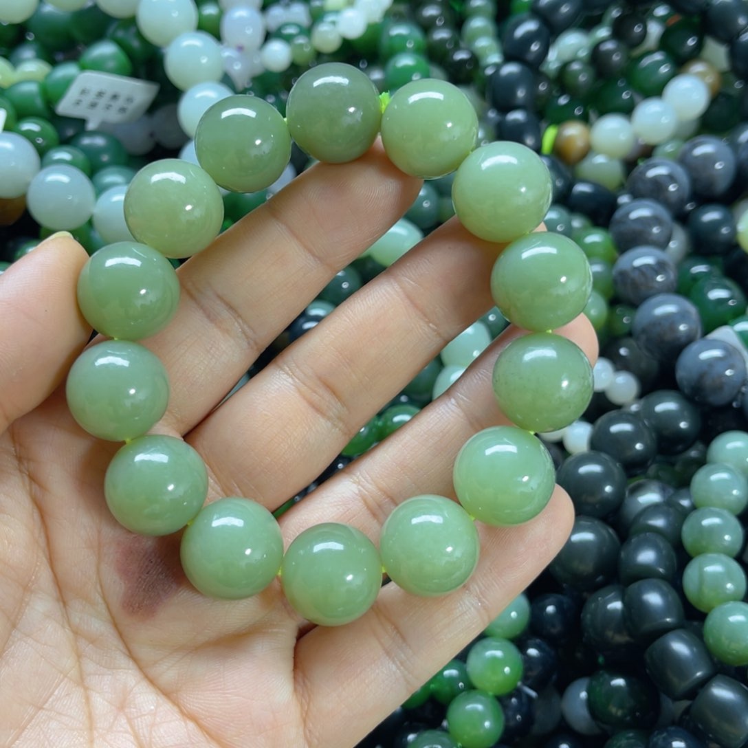 未镶嵌手链和田玉