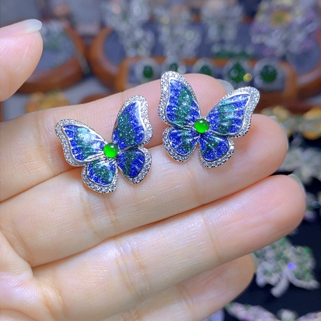 翡翠颈饰银S925镶嵌天然翡翠