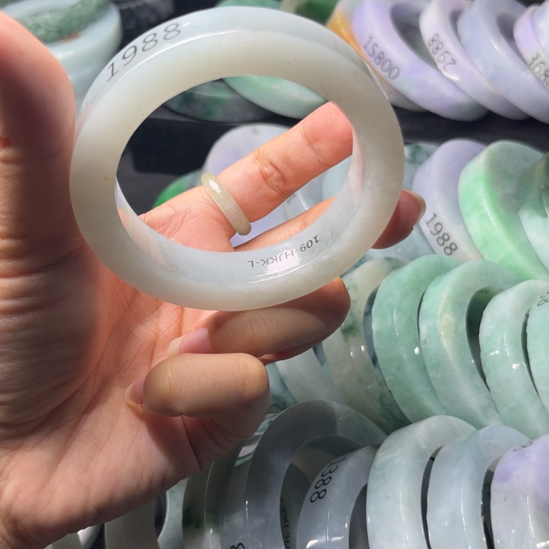 定制翡翠翡翠手镯未镶嵌未镶嵌