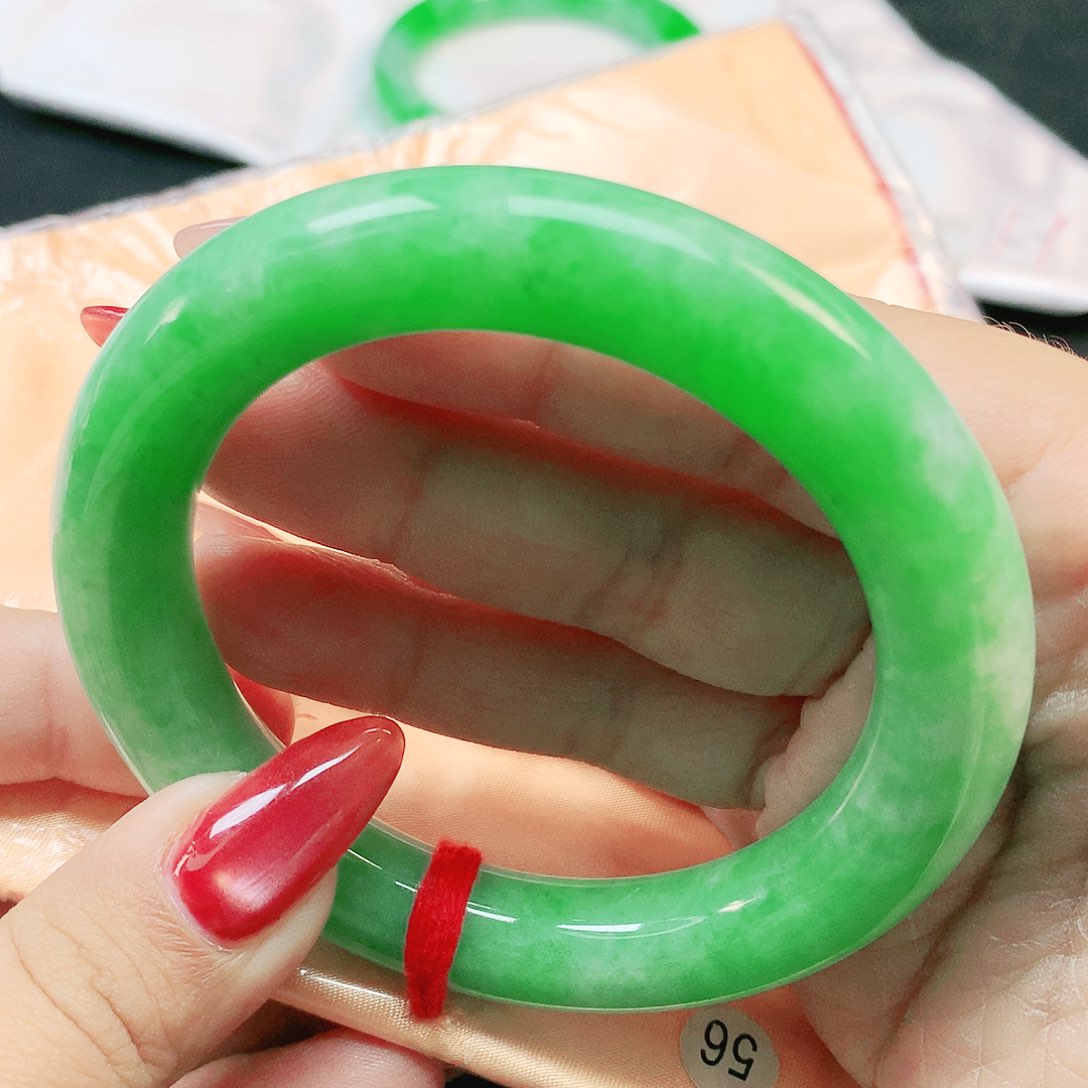 未镶嵌手镯翡翠1030