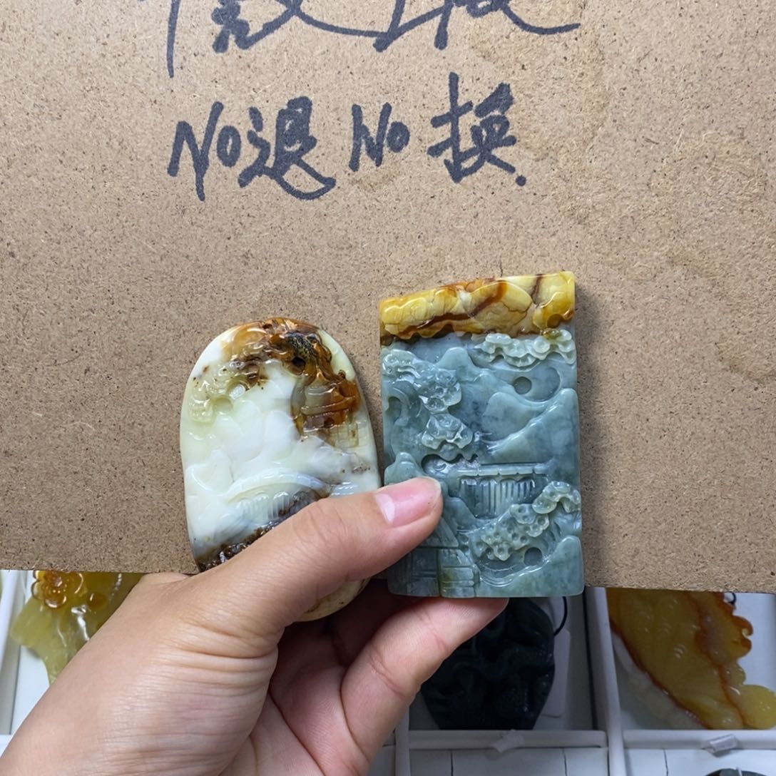 蛇纹石玉颈饰未镶嵌阁*