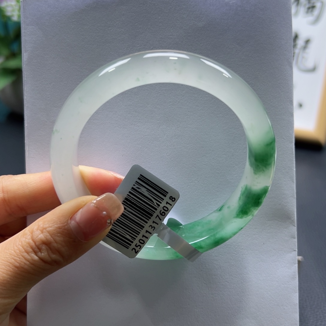 石英质玉手镯未镶嵌S***y优优ZQP59.2