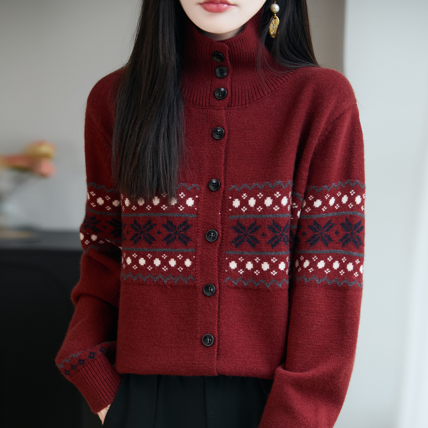 费尔岛风高领羊绒衫女秋冬新款羊毛提花纽扣开衫软糯加厚毛衣外套