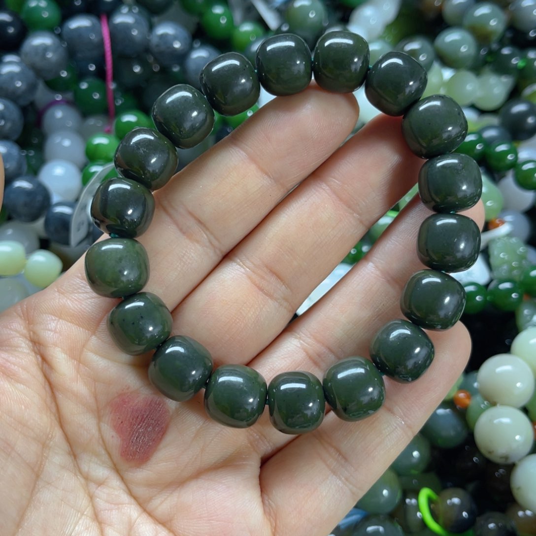 未镶嵌手链和田玉