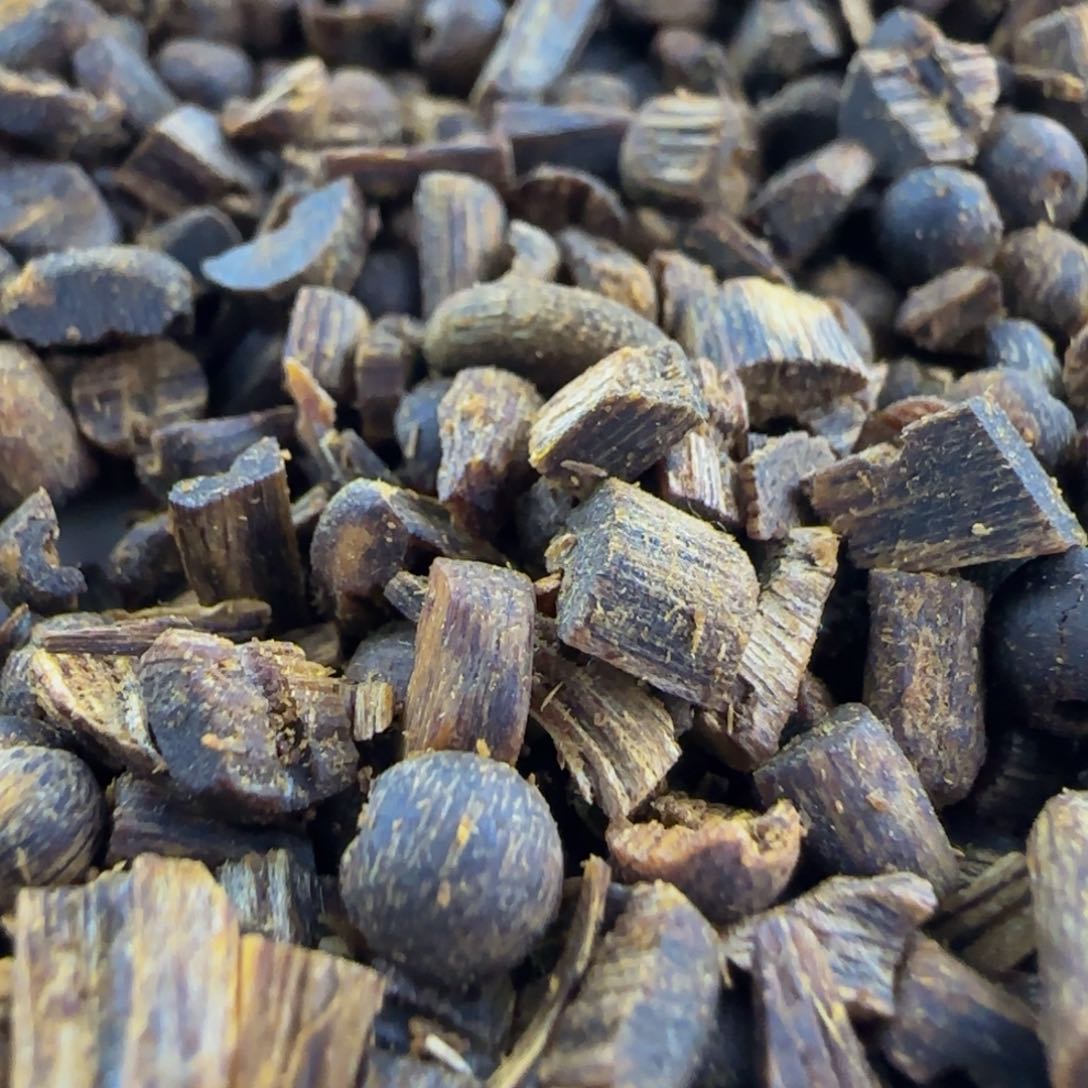 沉香手把件奇楠沉香车珠高端碎料多样性发一