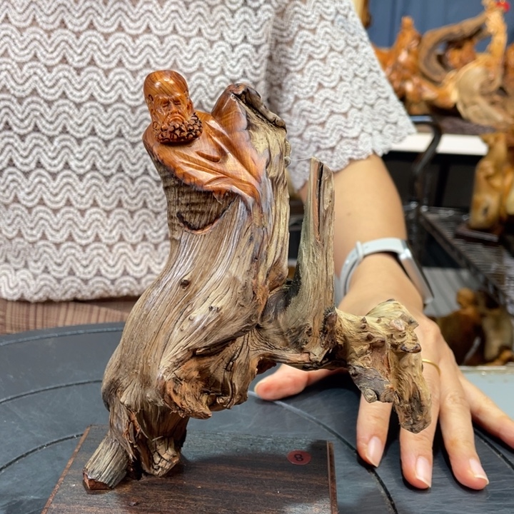 柏木（崖柏）随型摆件