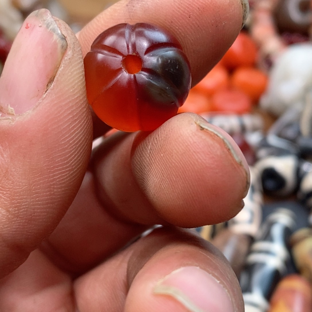 DIY琉璃珠子的形状与形状类似