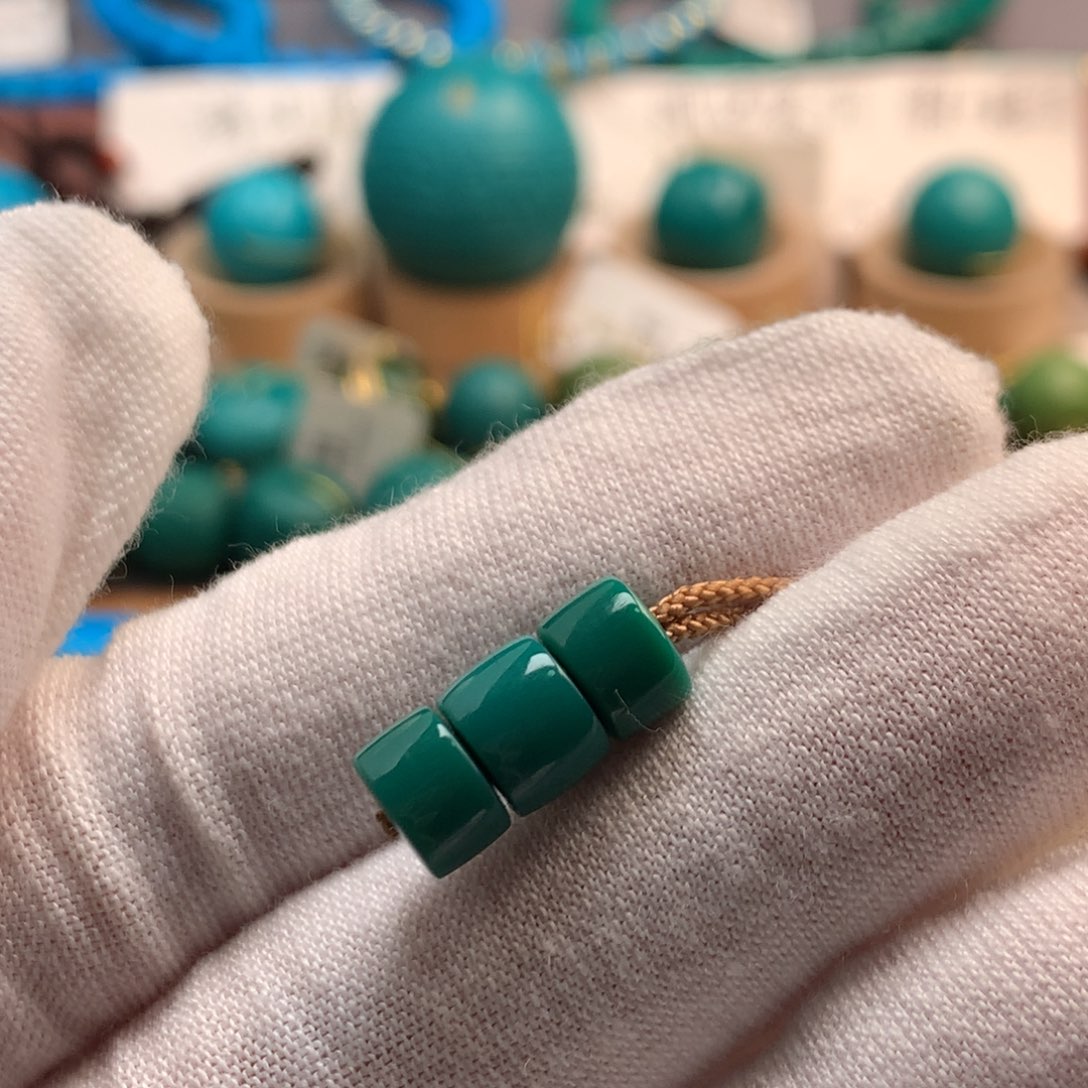 绿松石未镶嵌绿松石7.4mm
