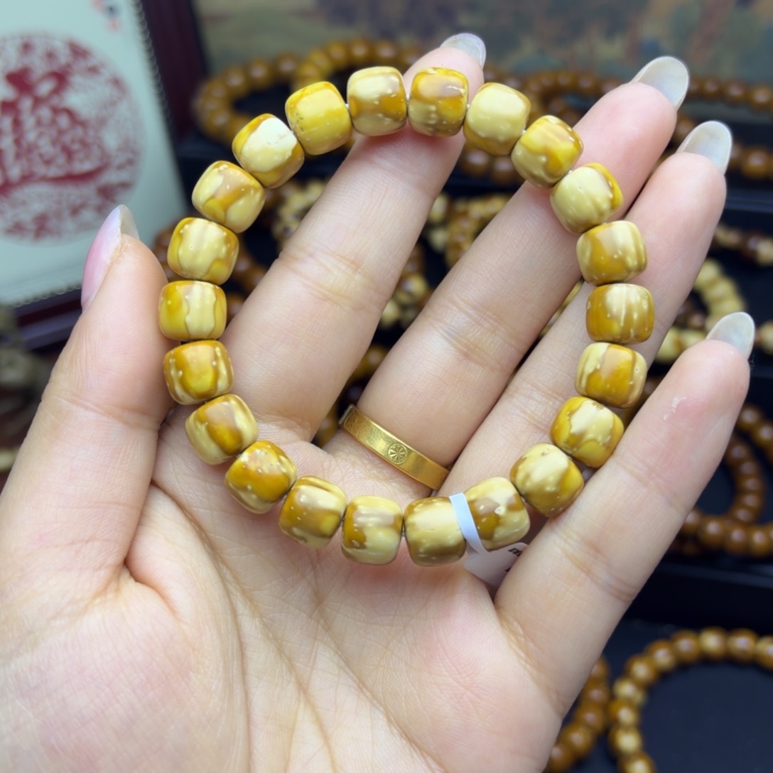 致***树紫金鼠手串10.3尺寸实心花皮