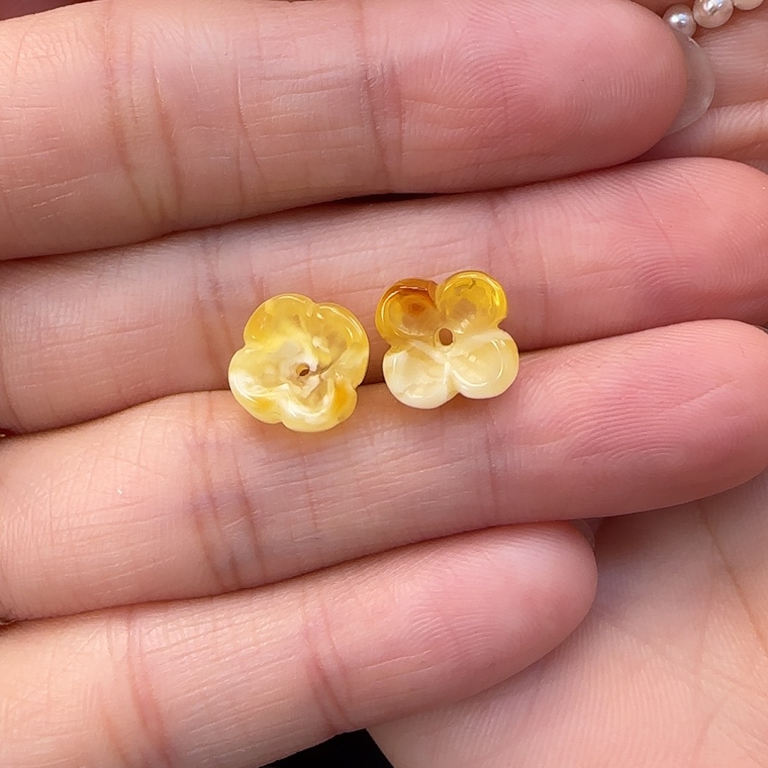 琥珀未镶嵌珠宝奇石?****D