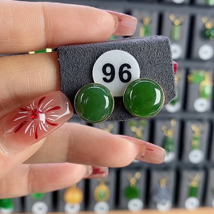 和田玉耳饰18K金镶嵌