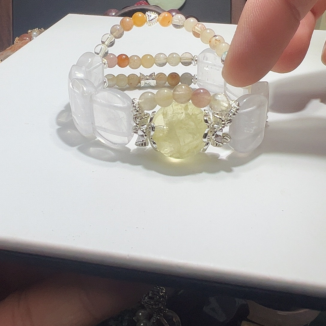 手链未镶嵌水晶水晶手链