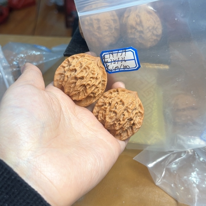 把件文玩核桃盘山公子帽