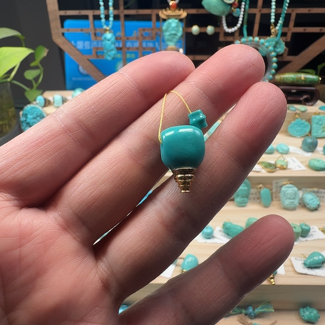 老***管绿松石未镶嵌配饰