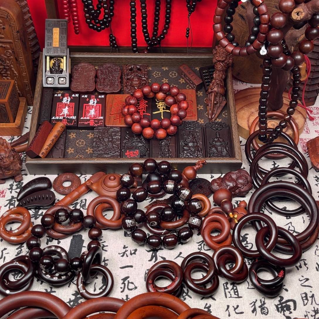 木质类木**武雷击的木金光吊牌