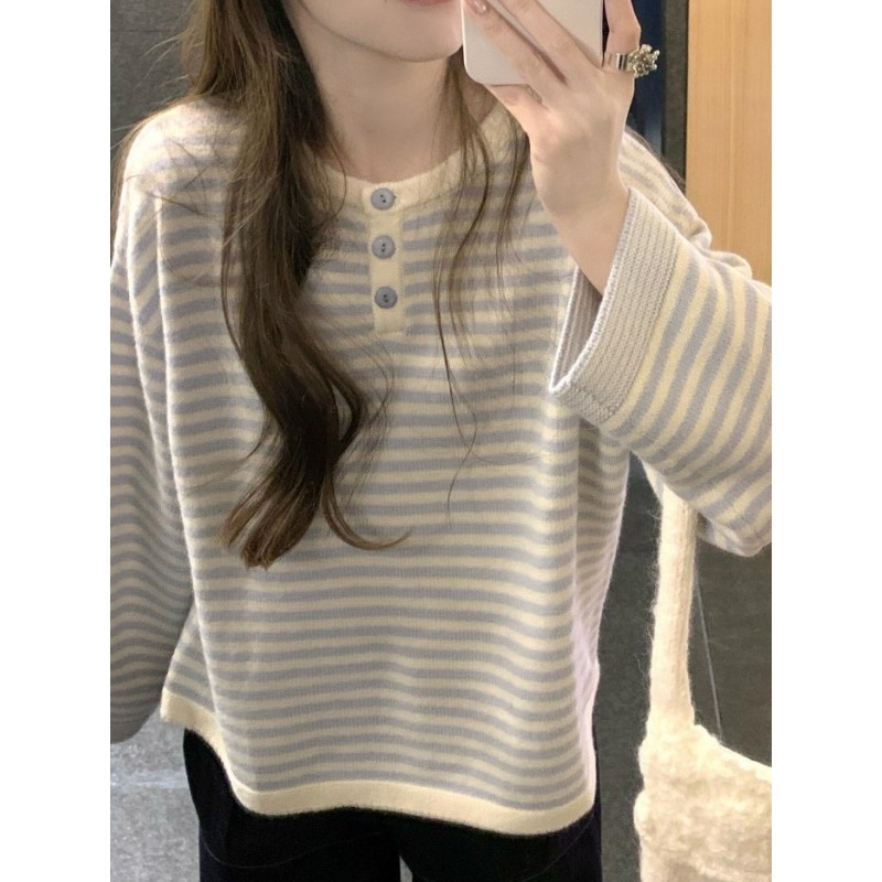 韩系蓝白设计条纹长袖冬季2025新款宽松正肩显瘦毛衣上衣