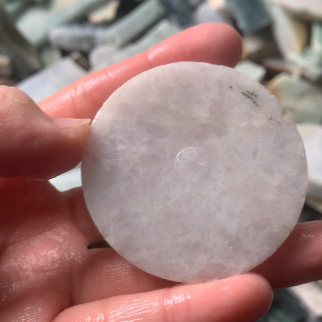 翡翠颈饰未镶嵌缅甸翡翠