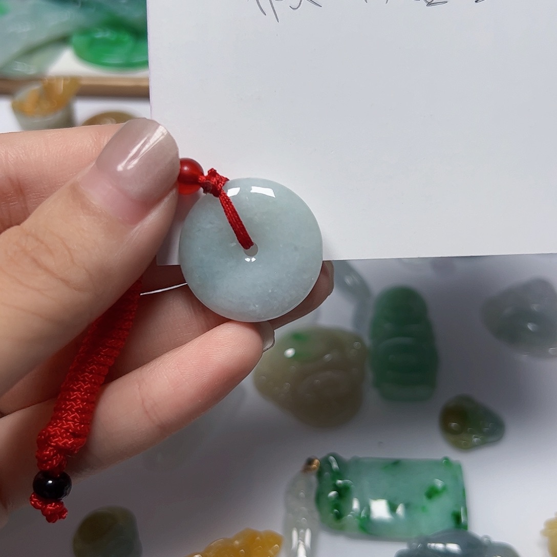 翡翠未镶嵌颈饰天然A货翡翠