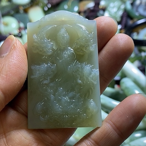 岫玉颈饰未镶嵌挂件