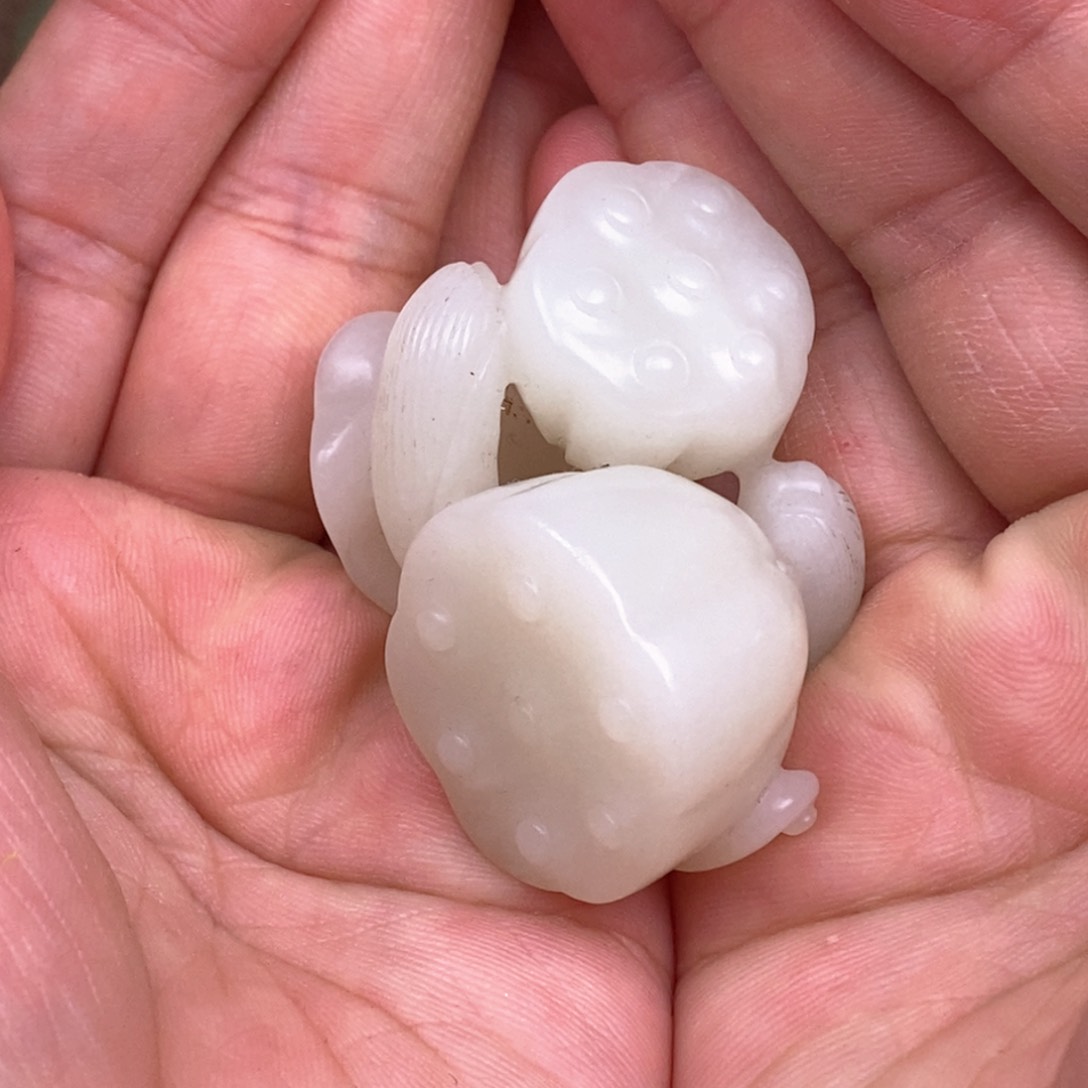 和田玉挂件未镶嵌咕*哒