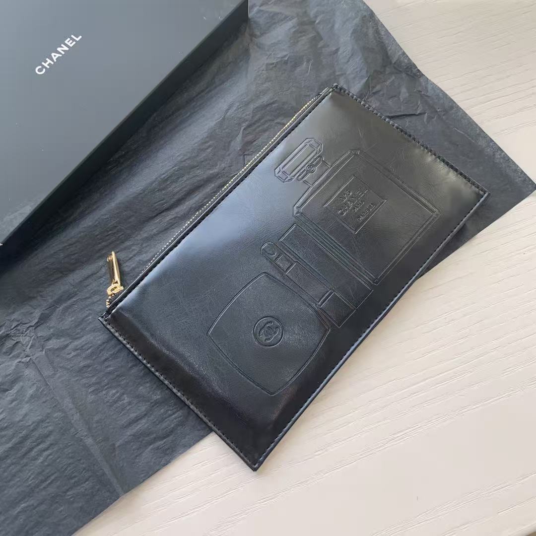 香奈儿【K566】柜台赠礼Chanel生日礼信封化妆包软皮小香风经典