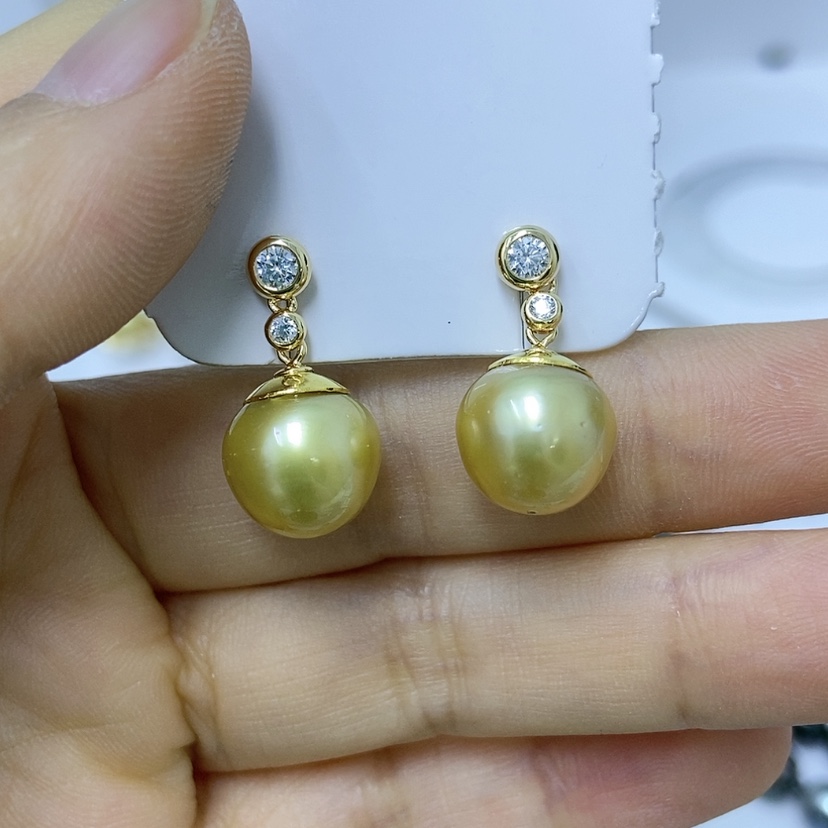 【闪购商品】海水珍珠耳饰银S925镶嵌