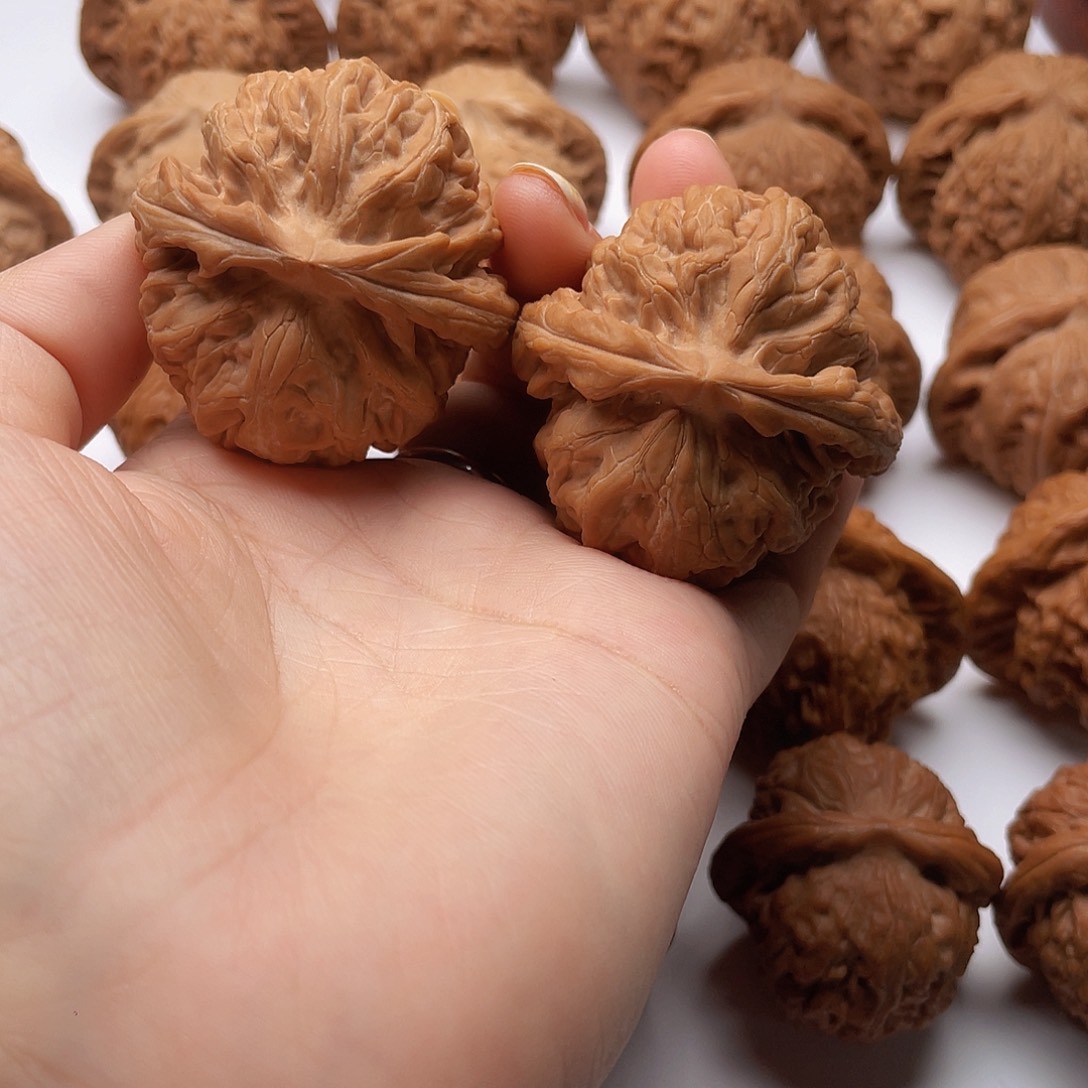 吊坠文玩核桃红锦鲤子