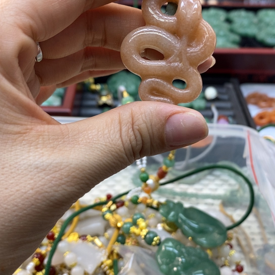 石英质玉手镯合金