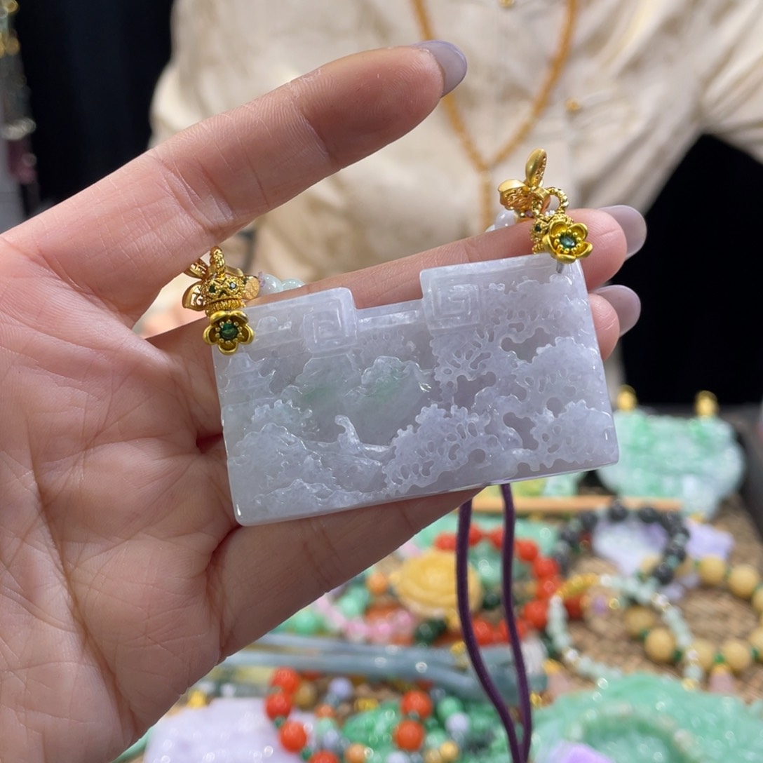 翡翠颈饰未镶嵌代编织