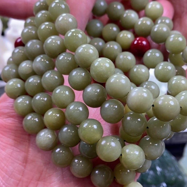 蛇纹石玉珠宝奇石未镶嵌