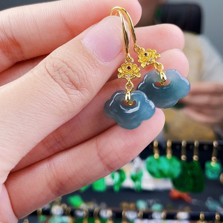 翡翠耳饰未镶嵌饰品