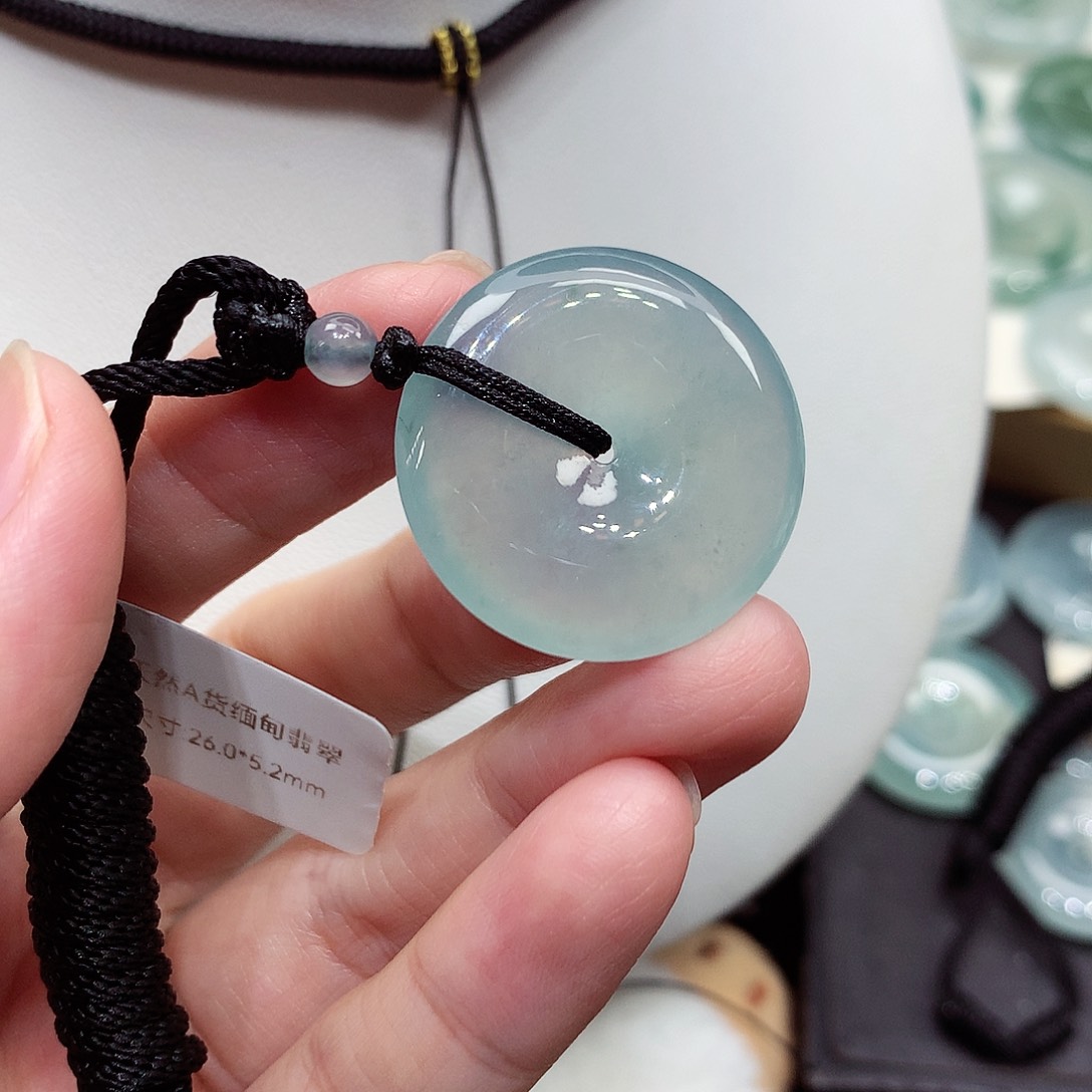 颈饰未镶嵌翡翠编号45，26/5.2