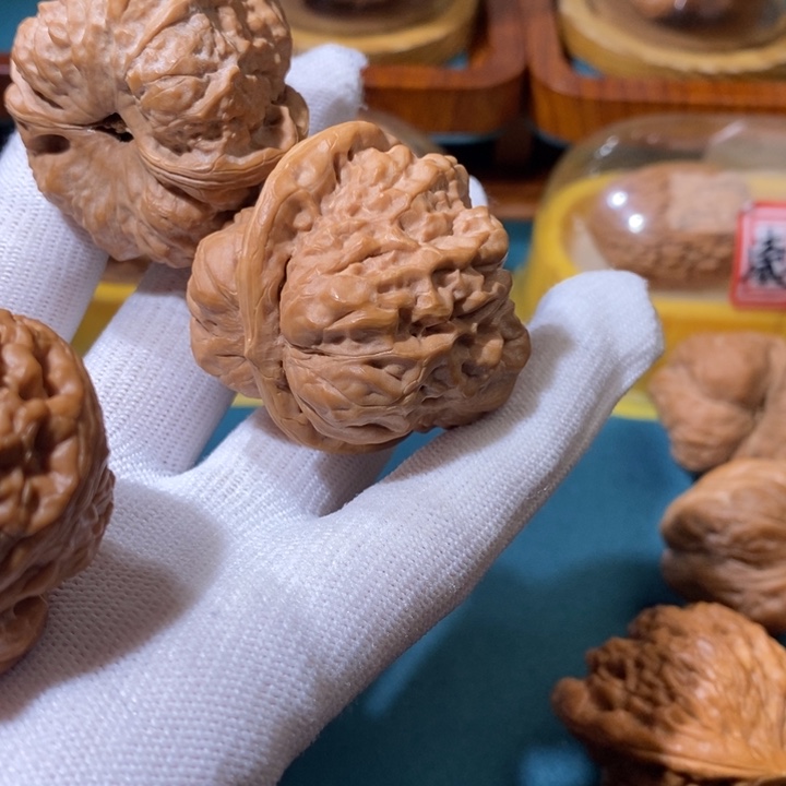 文玩核桃吊坠亲****舞大蛙