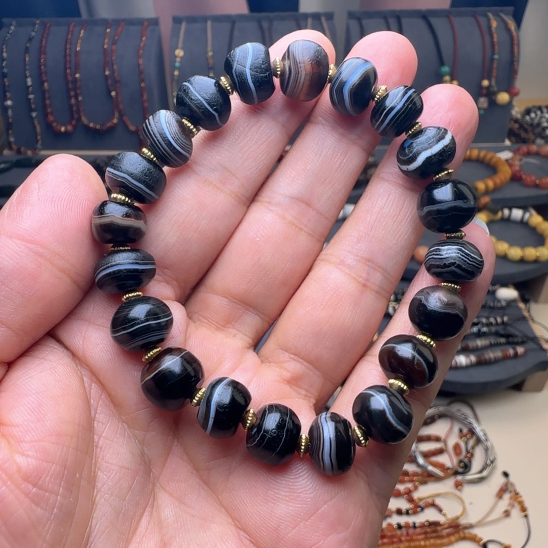 玛瑙/玉髓颈饰未镶嵌