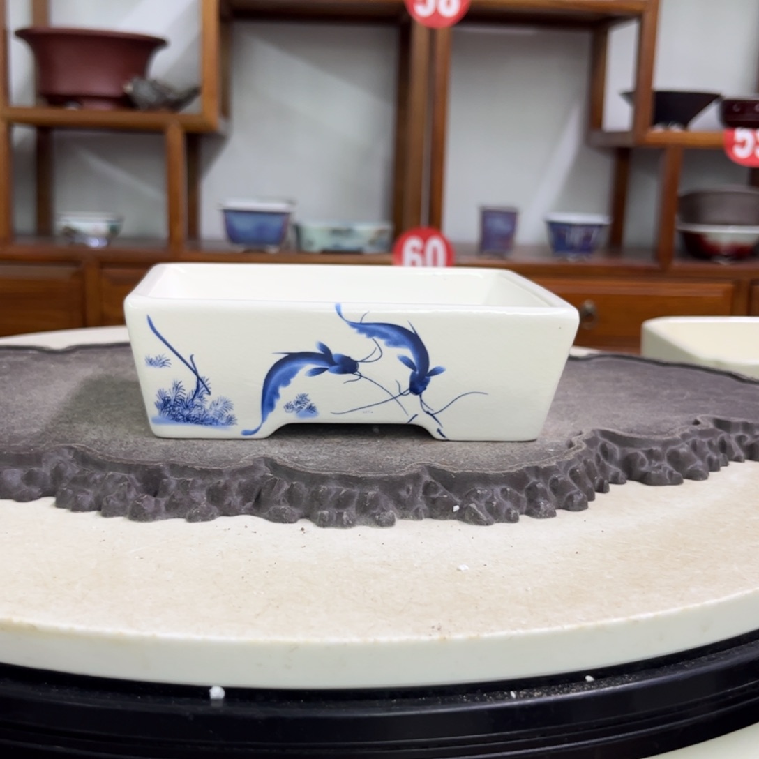 紫砂花盆瑕疵4.6-15-11。。