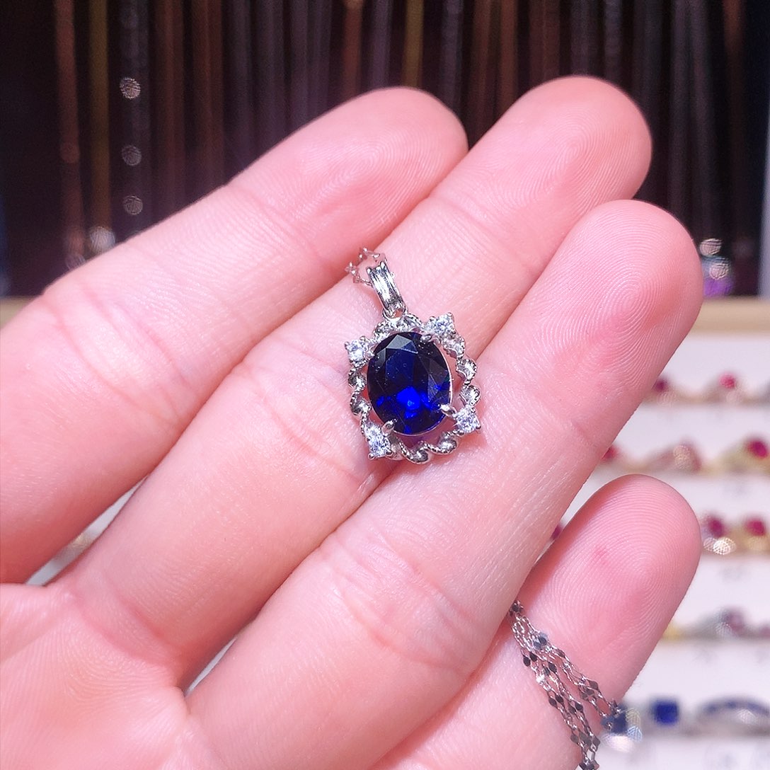 蓝宝石吊坠(赠链)银S925镶嵌