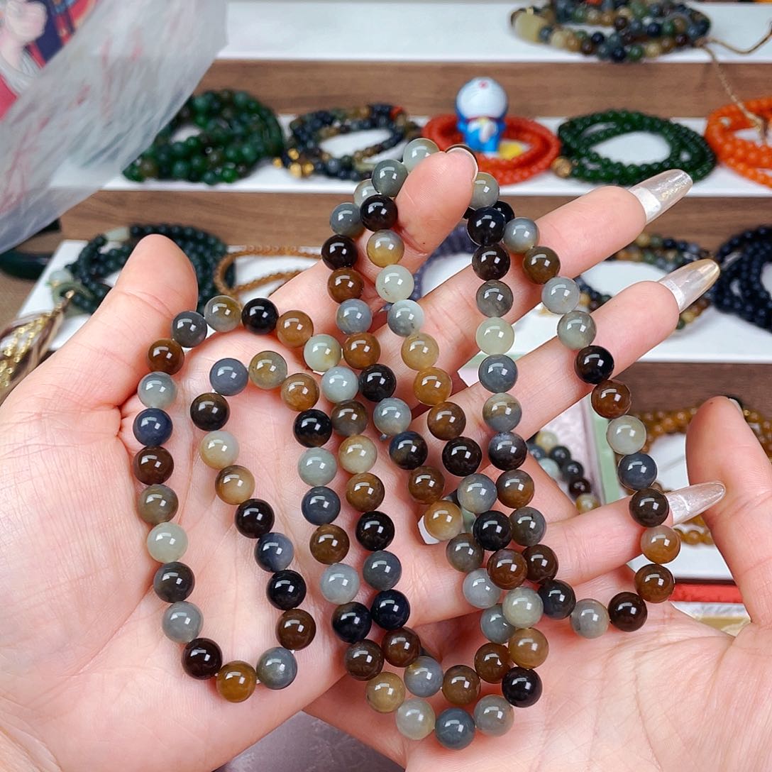 和田玉8mm楼兰三色108多圈未镶嵌