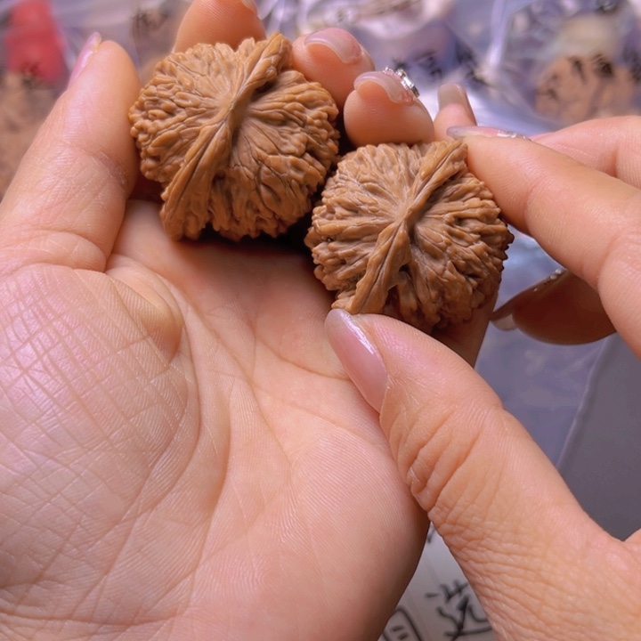 守*核桃专用核桃，福利不退不换
