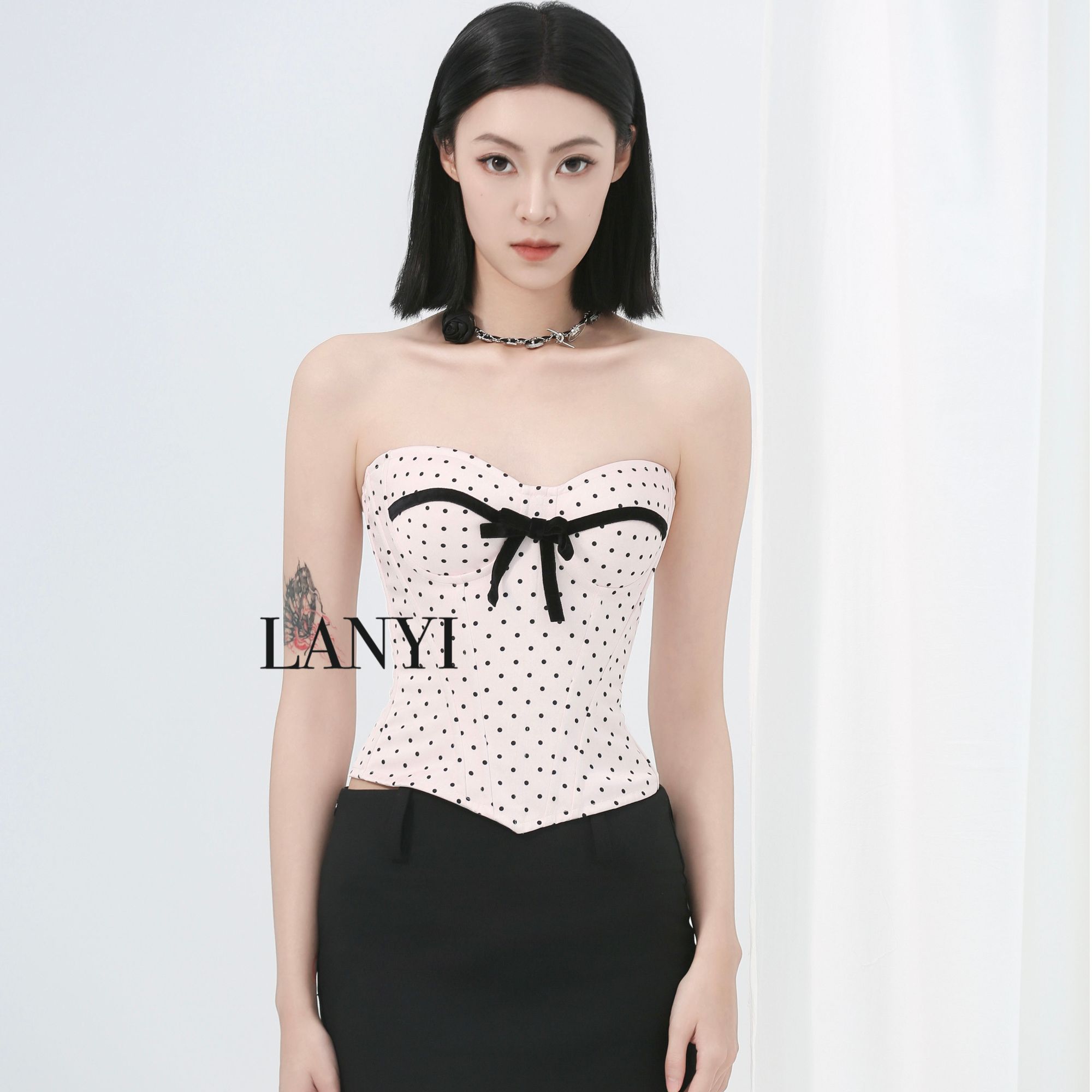 LANYI岚怡壹蜜桃波波复古时尚鱼骨胸衣