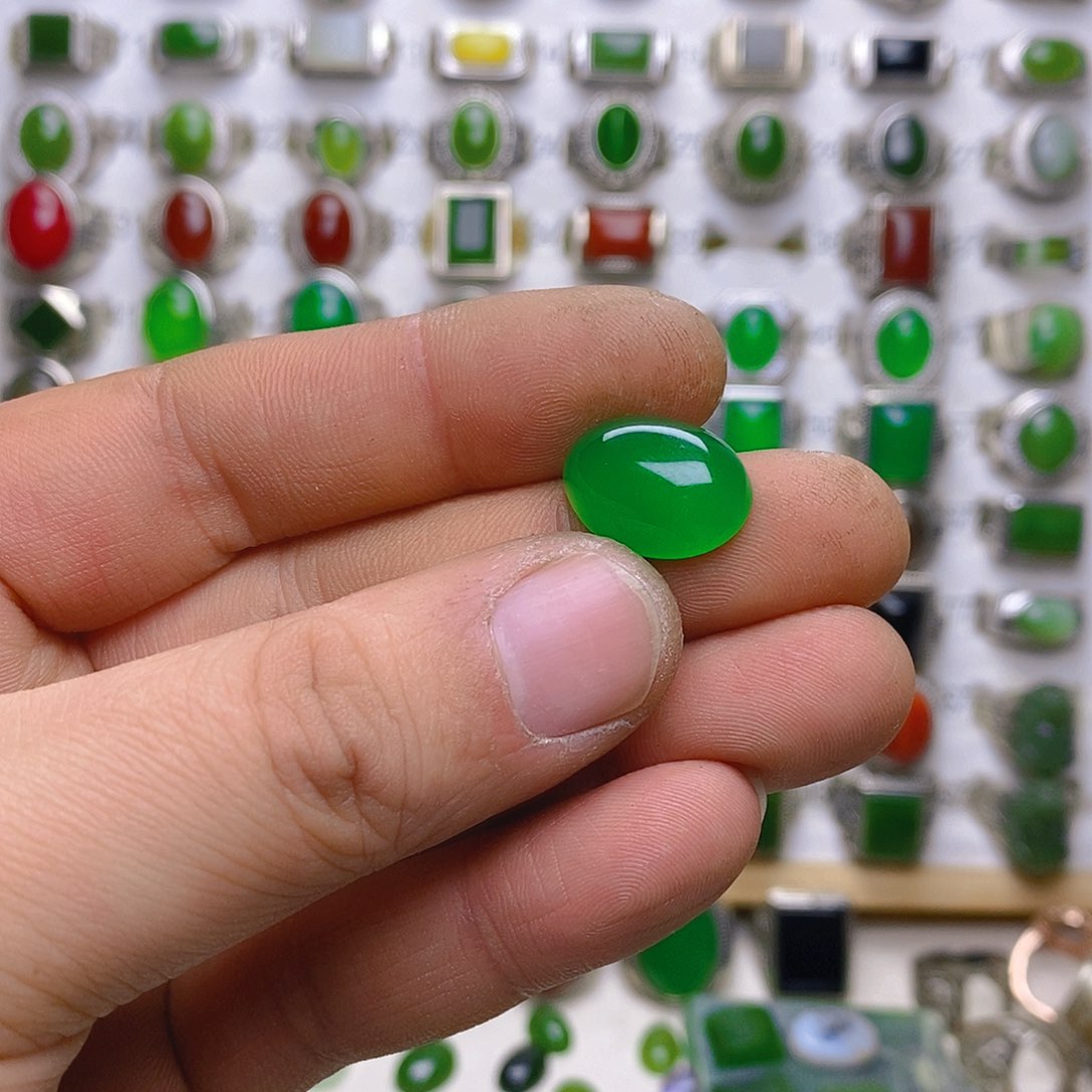 玛瑙/玉髓戒指未镶嵌