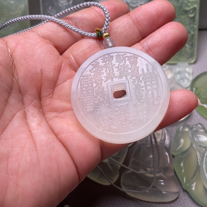 @***洋岫玉未镶嵌吊坠(赠链)